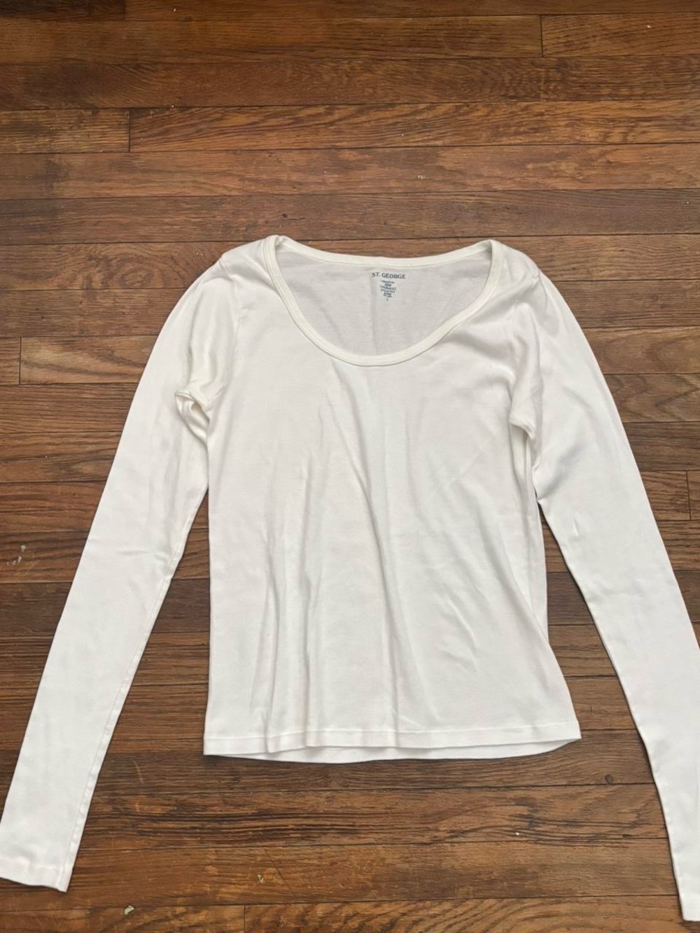 brandy melville long sleeve